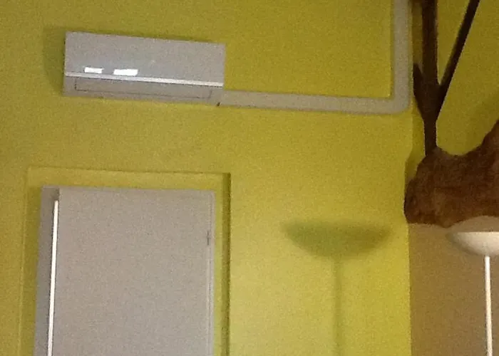 Fermette Climatisee En Pleine Nature Bed & Breakfast *